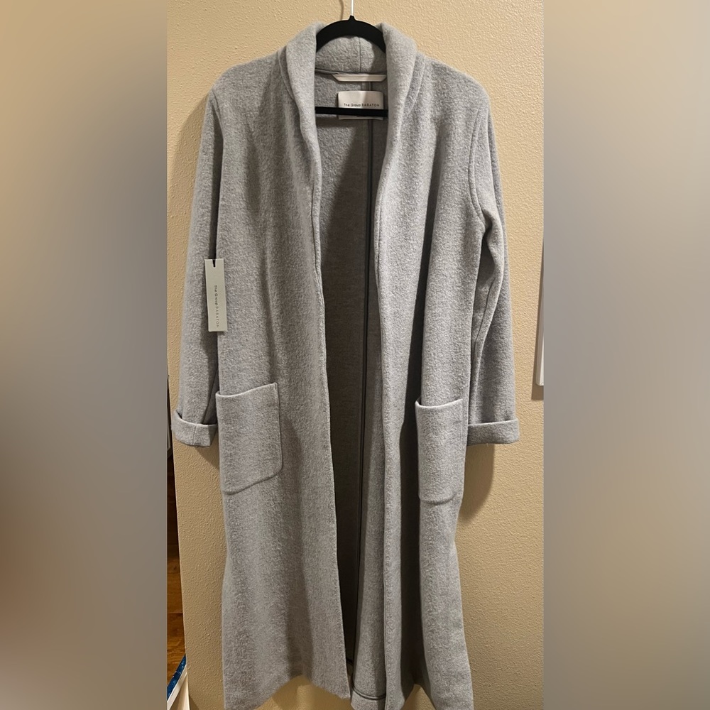 NWT Aritzia Babaton Luxe Lounge Shawl Jacket
